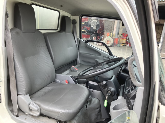 トヨタダイナ冷凍車（冷蔵車）小型（2t・3t）[写真34]