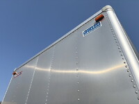 いすゞフォワードアルミバン中型（4t）[写真09]