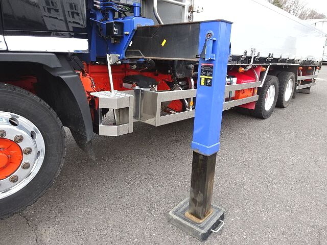 日野レンジャークレーン3段増トン（6t・8t）[写真13]