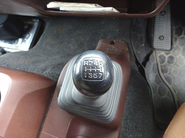 日野レンジャークレーン3段増トン（6t・8t）[写真36]