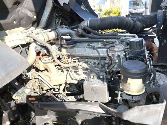 日野プロフィアアルミウイング大型（10t）[写真21]