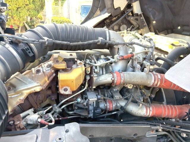 日野プロフィアアルミウイング大型（10t）[写真22]