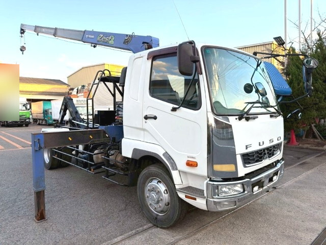 三菱ふそうファイターコンテナ専用車増トン（6t・8t）[写真07]