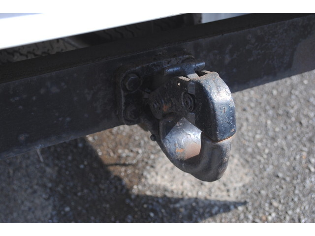 日産バネット平ボディ小型（2t・3t）[写真14]