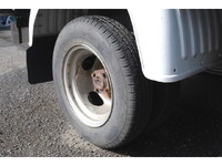 日産バネット平ボディ小型（2t・3t）[写真21]