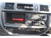 日産バネット平ボディ小型（2t・3t）[写真31]