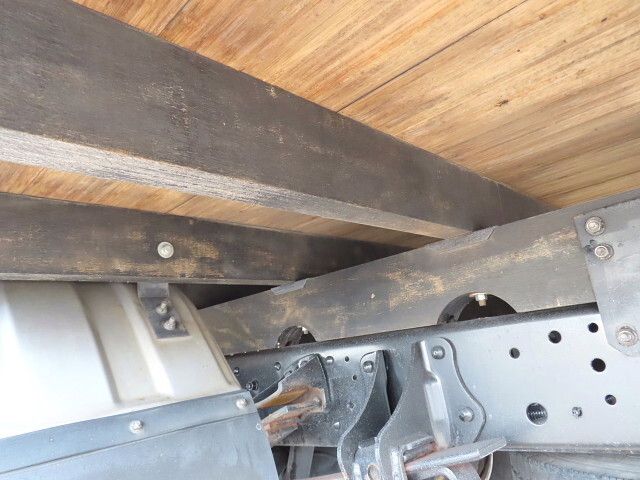 日野レンジャーアルミブロック中型（4t）[写真12]