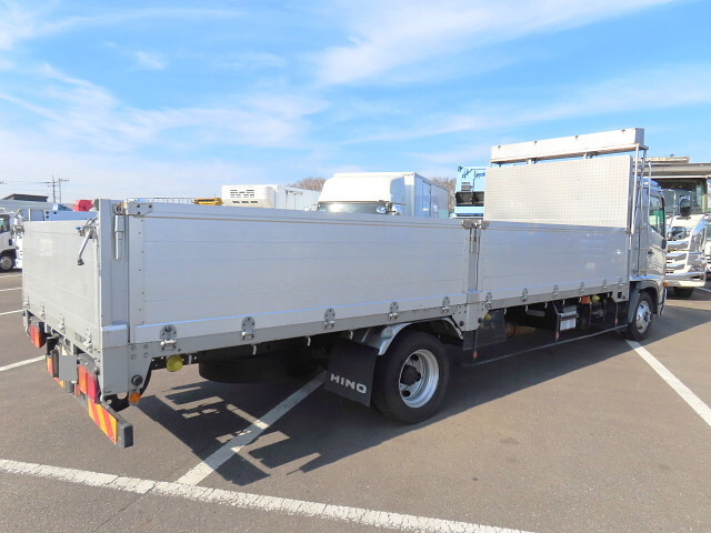 日野レンジャーアルミブロック中型（4t）[写真02]