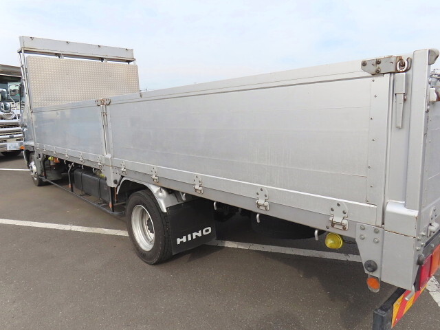 日野レンジャーアルミブロック中型（4t）[写真27]