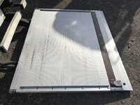 いすゞエルフアルミバン小型（2t・3t）[写真12]