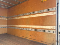 いすゞエルフアルミバン小型（2t・3t）[写真14]