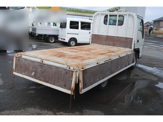 いすゞエルフ平ボディ小型（2t・3t）[写真10]