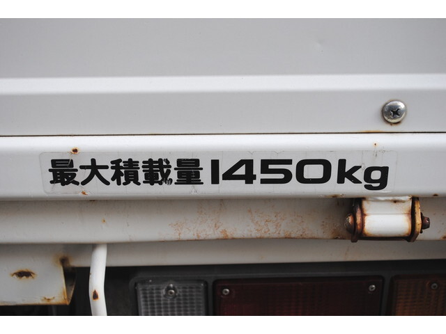 いすゞエルフ平ボディ小型（2t・3t）[写真13]