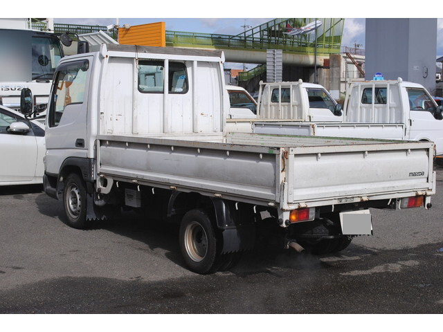 マツダタイタンダッシュ平ボディ小型（2t・3t）[写真02]