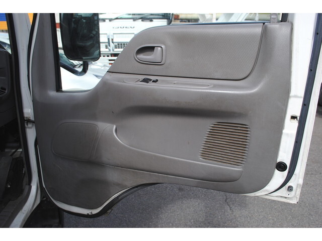 マツダタイタンダッシュ平ボディ小型（2t・3t）[写真22]