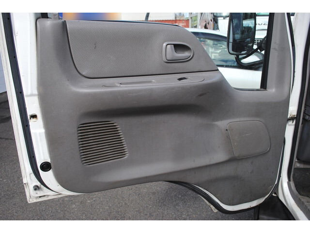 マツダタイタンダッシュ平ボディ小型（2t・3t）[写真23]