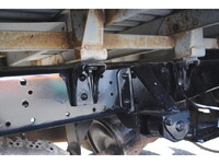 いすゞエルフ平ボディ小型（2t・3t）[写真17]