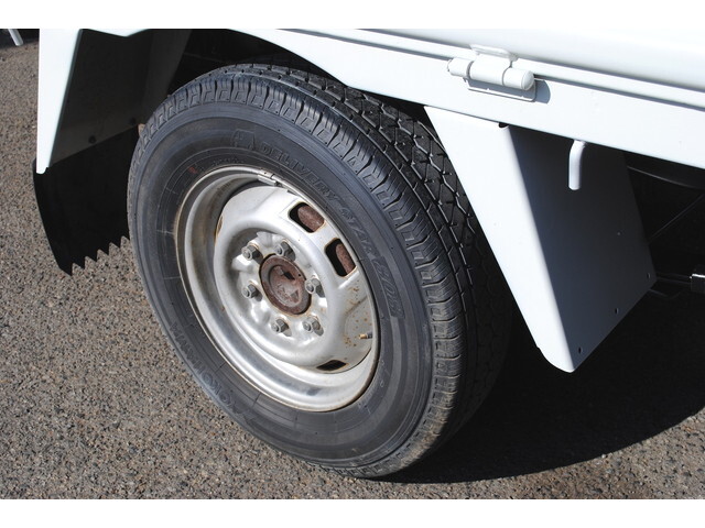 いすゞエルフ平ボディ小型（2t・3t）[写真21]