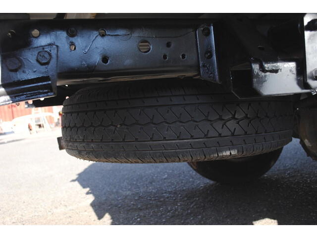 いすゞエルフ平ボディ小型（2t・3t）[写真22]