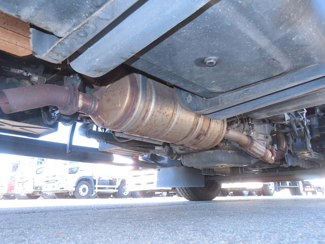 日野デュトロクレーン4段小型（2t・3t）[写真12]