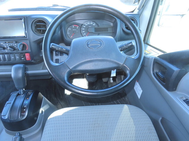 日野デュトロクレーン4段小型（2t・3t）[写真22]