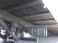 三菱ふそうキャンターセーフティローダー小型（2t・3t）[写真10]