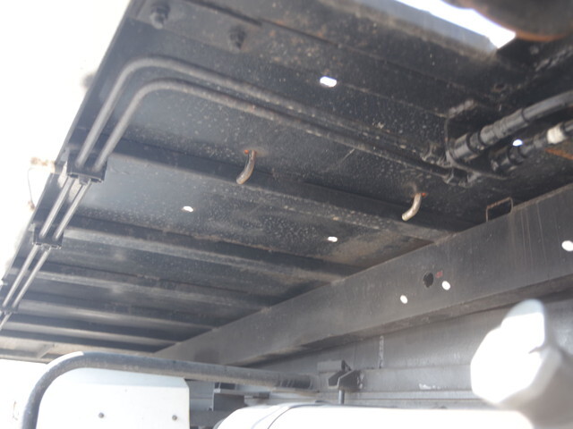 三菱ふそうキャンターセーフティローダー小型（2t・3t）[写真11]