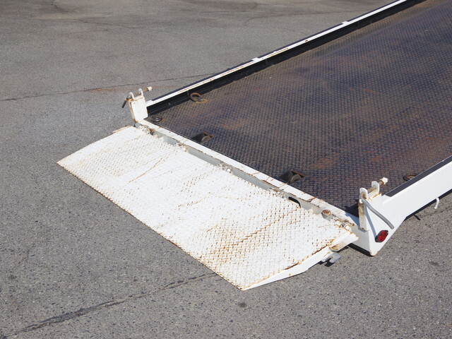 三菱ふそうキャンターセーフティローダー小型（2t・3t）[写真14]