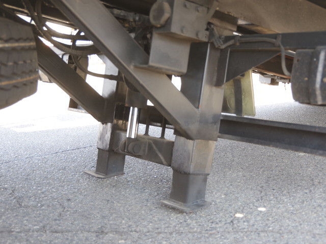 三菱ふそうキャンターセーフティローダー小型（2t・3t）[写真16]