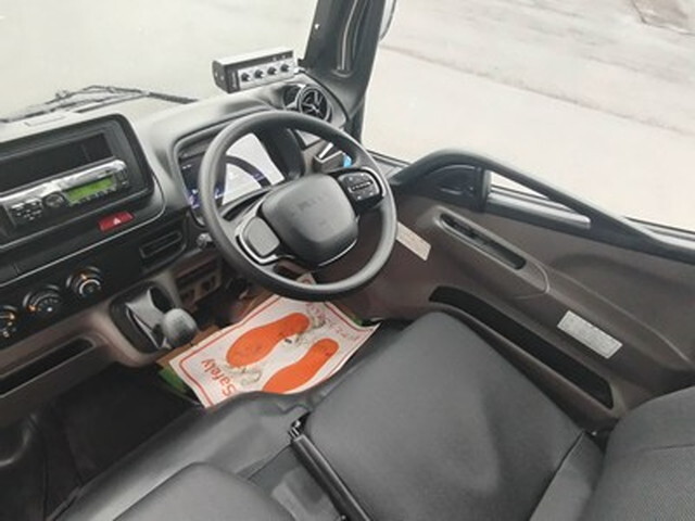 三菱ふそうキャンターパッカー車（塵芥車）小型（2t・3t）[写真26]