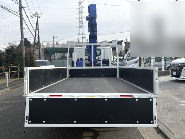 三菱ふそうキャンタークレーン4段小型（2t・3t）[写真09]