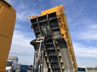 日野プロフィアダンプ大型（10t）[写真16]