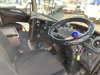 日野プロフィアダンプ大型（10t）[写真32]