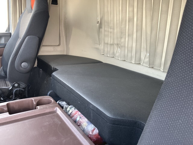 日野プロフィアダンプ大型（10t）[写真33]