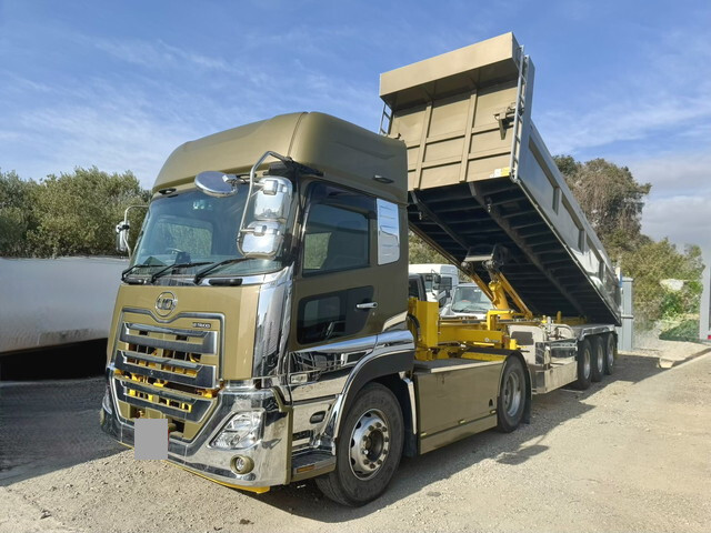 中古クオントレーラーヘッド（トラクターヘッド）