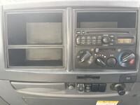 いすゞフォワードアルミバン中型（4t）[写真11]