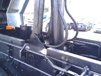 いすゞギガダンプ大型（10t）[写真18]