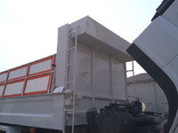 いすゞギガダンプ大型（10t）[写真40]