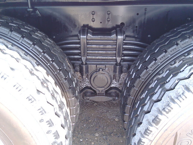 いすゞギガダンプ大型（10t）[写真09]