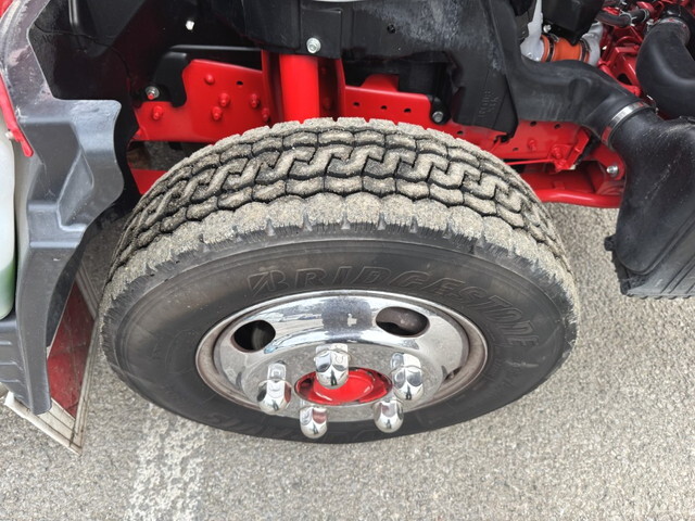 三菱ふそうキャンターアルミブロック小型（2t・3t）[写真36]