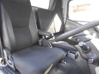 三菱ふそうキャンター平ボディ小型（2t・3t）[写真25]