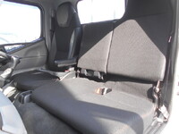 三菱ふそうキャンター平ボディ小型（2t・3t）[写真27]