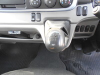 三菱ふそうキャンター平ボディ小型（2t・3t）[写真29]