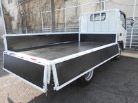 三菱ふそうキャンター平ボディ小型（2t・3t）[写真10]