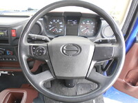 日野レンジャーセーフティクレーン3段中型（4t）[写真32]