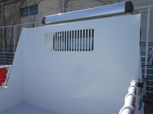 三菱ふそうキャンターダンプ小型（2t・3t）[写真12]