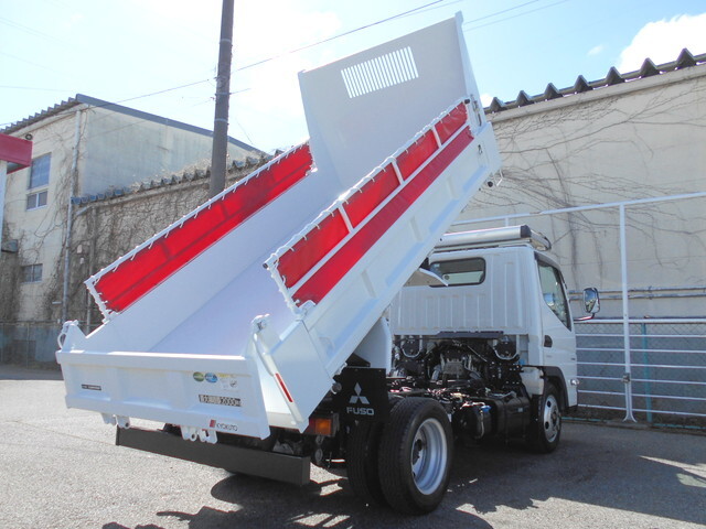 三菱ふそうキャンターダンプ小型（2t・3t）[写真04]
