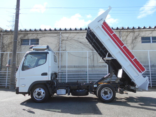 三菱ふそうキャンターダンプ小型（2t・3t）[写真07]
