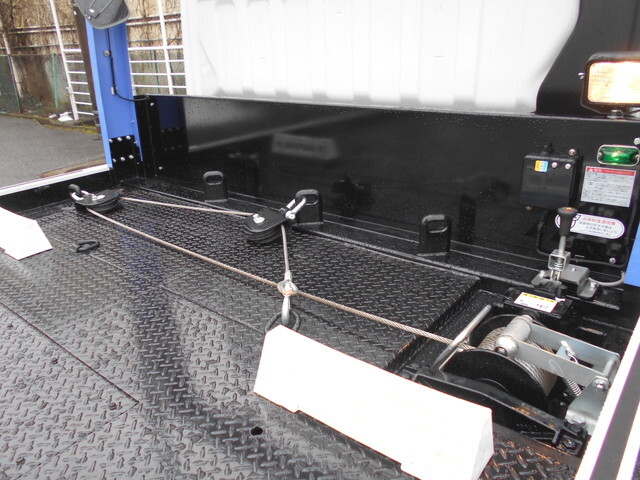 三菱ふそうキャンターセーフティローダー小型（2t・3t）[写真15]