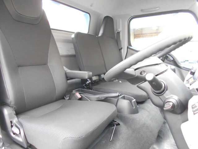 三菱ふそうキャンターセーフティローダー小型（2t・3t）[写真27]